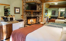 Sleepy Forest Cottages